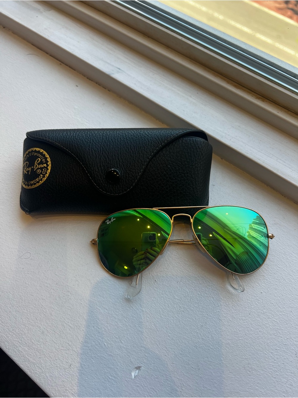 Ray-Ban Aviator Sunglasses - Gold Frame with Green Mirror Lenses